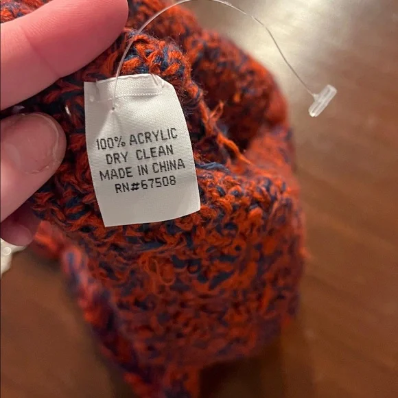 Free people orange and blue hat - Picture 2 of 2